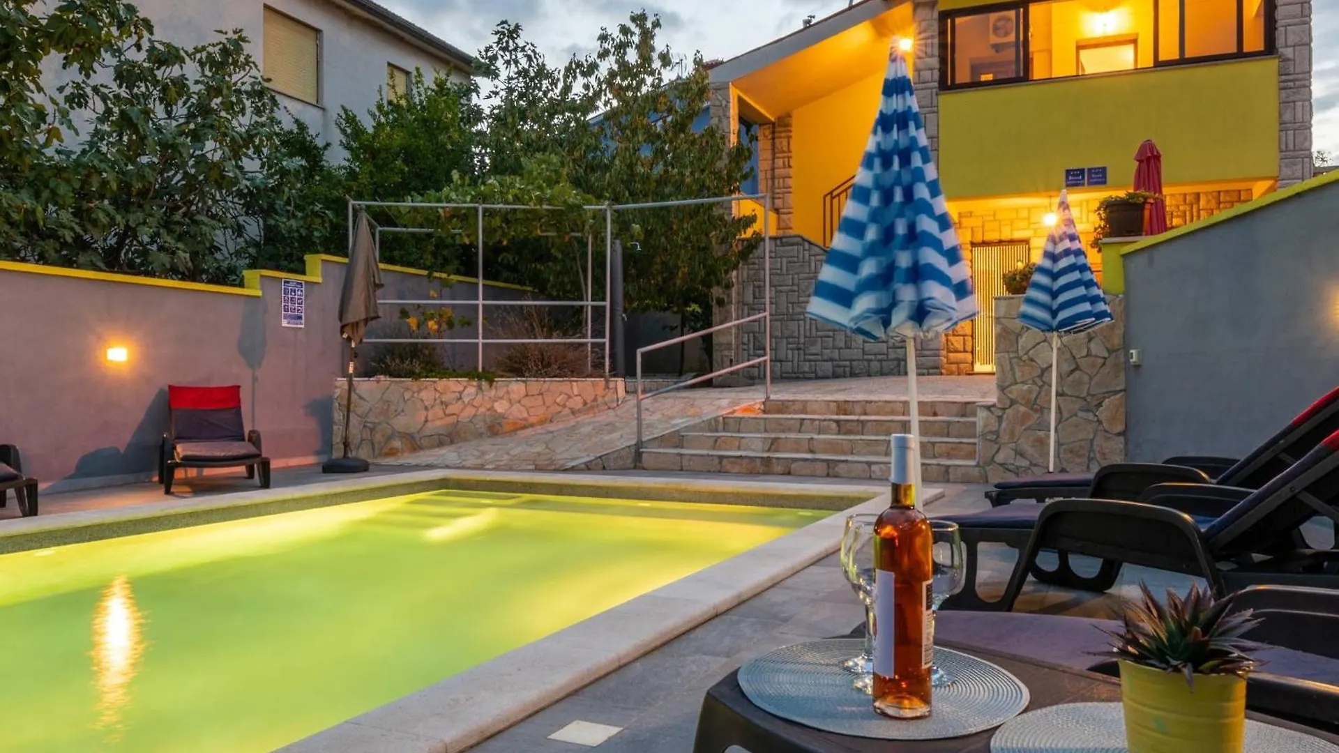 Ferienhaus Sunce Pula 0*,  Croatia